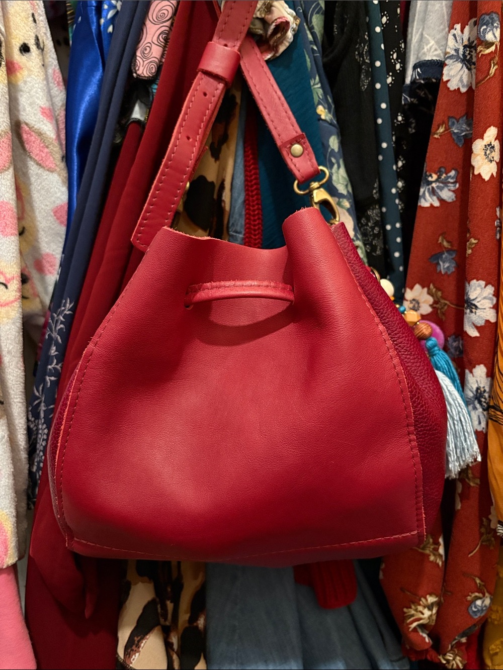 Portland Leather Goods | Nest Bucket Bag | Orchid - Picture 4 of 16